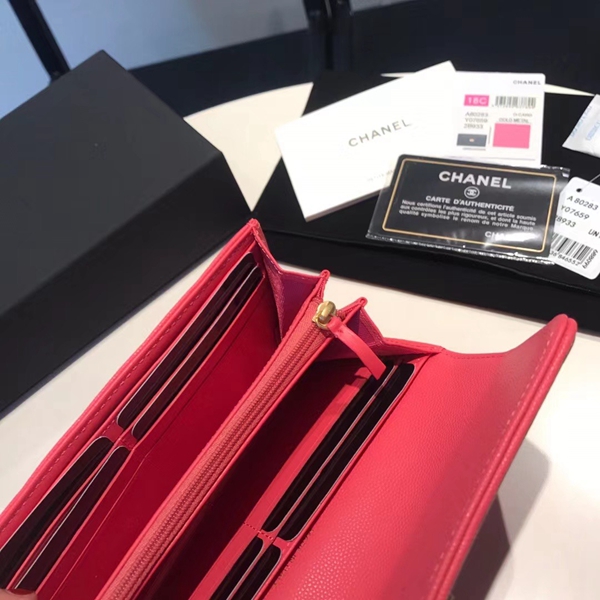 シャネル財布全体デザイン